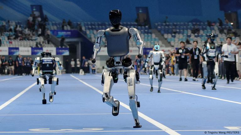 China inaugura el “Mundial de Robots Humanoides 2025” en Pekín: espectáculo, ciencia y&nbsp;geopolítica