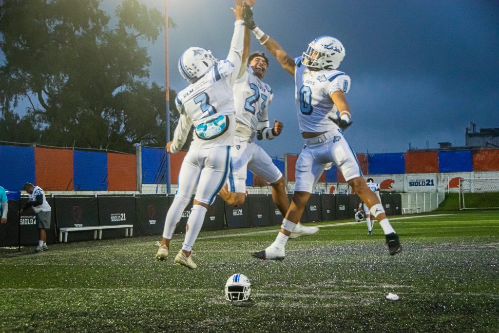 LOBOS ULM: LIDERA GRUPO ONEFA, FUTBOL AMERICANO; LOBOS ULMx Y TOROS CELAYA NO LOGRAN LA&nbsp;VICTORIA