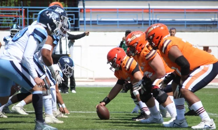 LOBOS ULM DERROTA A CORRECAMINOS UAT EN FUTBOL AMERICANO&nbsp;ONEFA