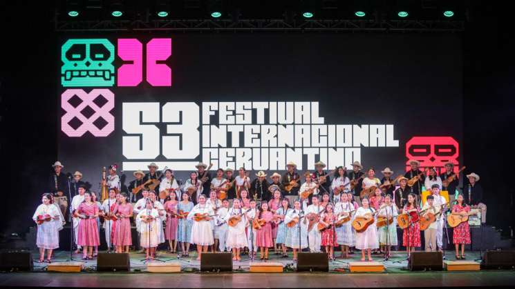 FIC 2025: CELEBRA DIVERSIDAD SONORA: ENTRE EL FANDANGO VERACRUZANO Y THE&nbsp;BEATLES.